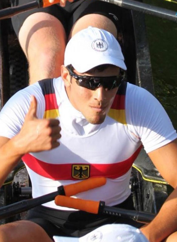 Aaron-Erfanian_600x820